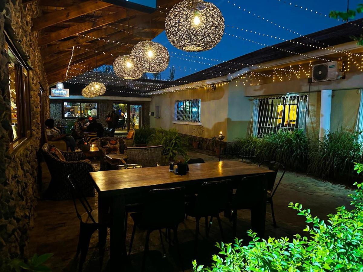 Bougainvilla Boutique Hotel & Restaurant Лубумбаши Экстерьер фото